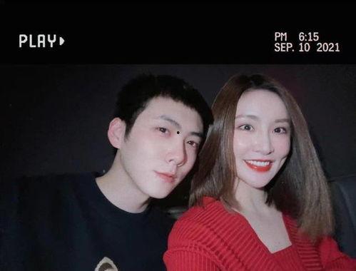 娱乐圈两位女的爆料,揭秘幕后真相