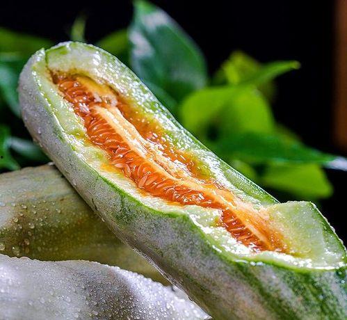 网红各种吃瓜,一场场娱乐盛宴背后的真相与笑料
