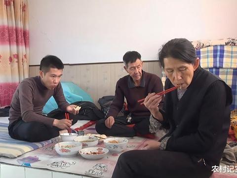 农民新闻视频爆料,揭秘农村真实现状，引发社会关注