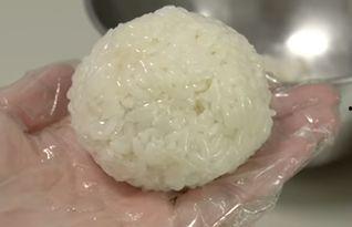 爆料饭团做法视频,爆款饭团制作全过程大公开