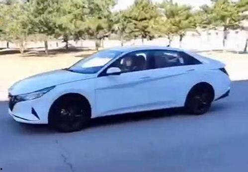 伊兰特最新爆料视频播放,颠覆传统，引领未来汽车潮流