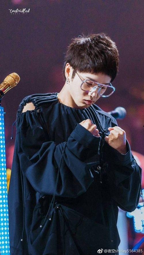 华晨宇爆料新闻,揭秘娱乐圈不为人知的幕后故事