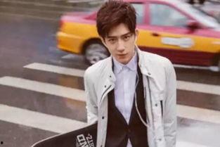 严浩翔爆料恋情视频合集,甜蜜瞬间回顾