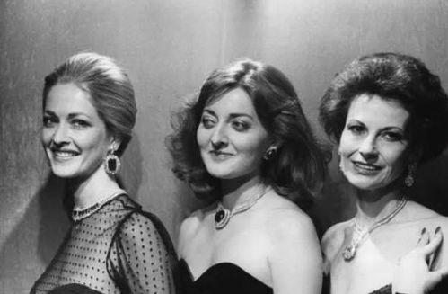 美国女王爆料新闻事件是真的吗,真相还是炒作？