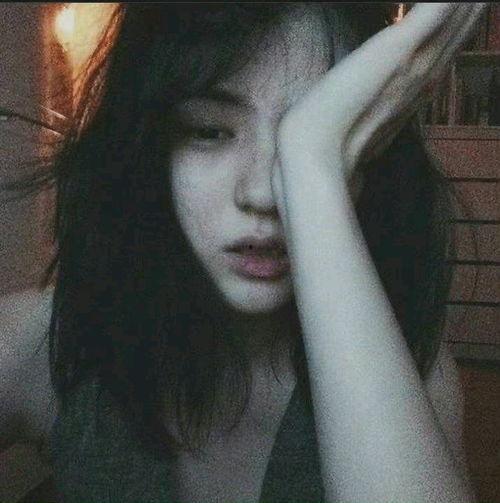 韩素希恋情爆料视频,甜蜜视频引发网友热议