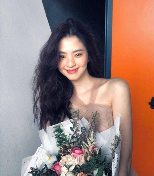 韩素希恋情爆料视频,甜蜜视频引发网友热议