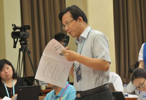 彭博新闻爆料热线,揭露金融界神秘内幕